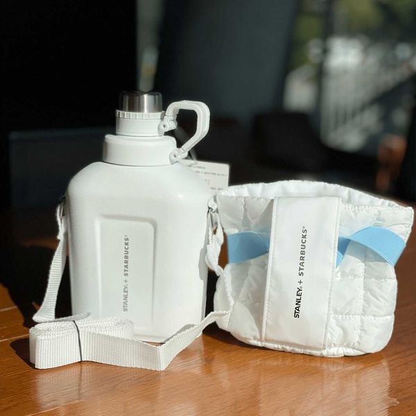 

starbucks cup winter skiing stanley large capacity stainless steel insulated kettle outdoor portable messenger