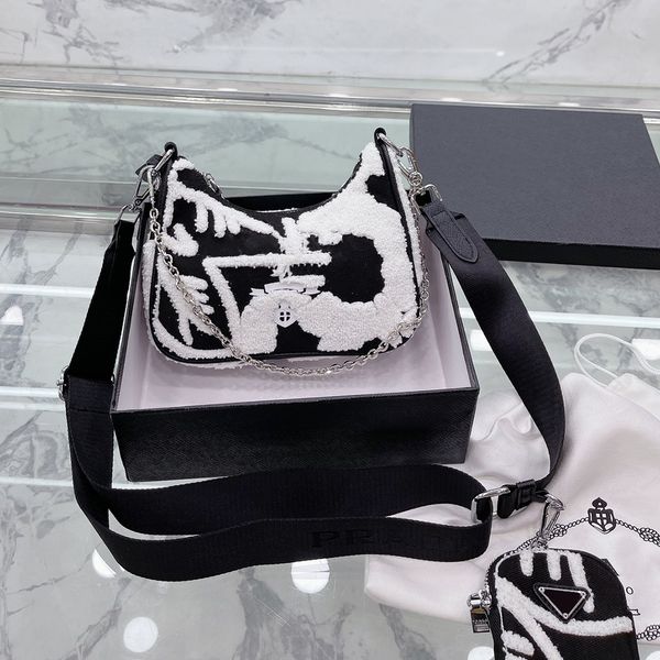

brand classic 2005 shoulder bags denim embroidery crossbody bag handbags fashion triangle sign women totes designer chain bag 23cm