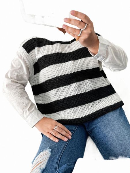 

plus 1pc two tone batwing sleeve sweater vest t9re#, Black