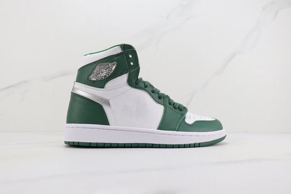 

with box 2022 1 high gorge green basketball shoes men women white metallic silver green 1s sneaker