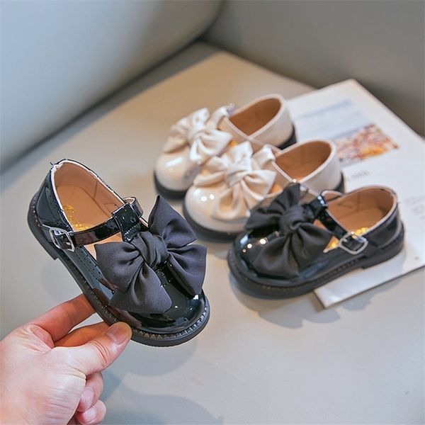 

sepatu kulit anak perempuan simpul pita besar tstrap flat kasual untuk pesta pernikahan oxford sneakers anakanak inggris manis 220611, Black;red