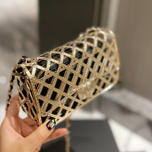 

bags ccity 2022ss shoulder cc trend flap bags gold metal hollow woven lined zipper leather bag classic check chain messenger bag senior desi