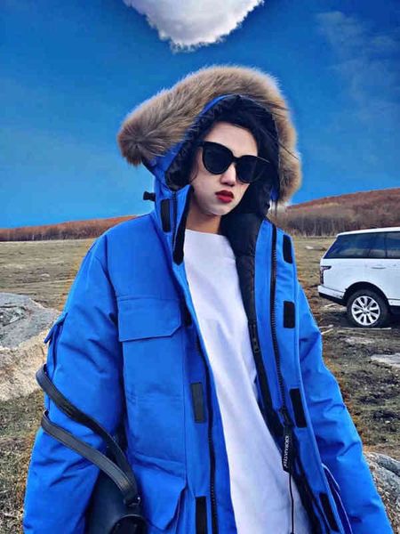 

2022 factory online export fashion trendy men's and women's same down jacket goose long winter wolf fur raccoon feather, Black