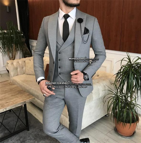 Erkek Suit Blazers Gri Erkekler İnce Uygun 3 Parçası Resmi İş Ofis İş Ceket Double Breating Pantolon Kostüm Homme Mariage Party D