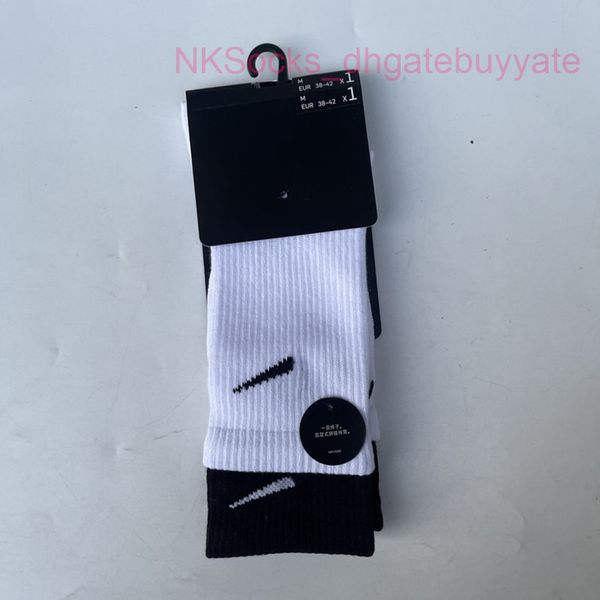 

men classic fashion socks hook brand color stitched men's women's long tube sports training sock street couple middle tubes luxury, Black