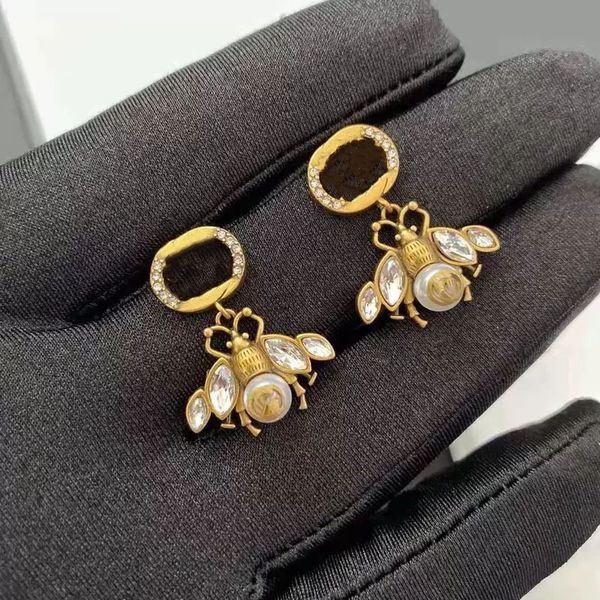 

new designer jewelry new brass wind crystal pendant bee earrings personalized fashion earrings for women vmsx, Golden;silver