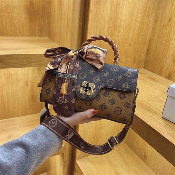 

shop online 85% off high grade foreign style bag knitting wrist camellia flower one shoulder handbag flip bag fashion