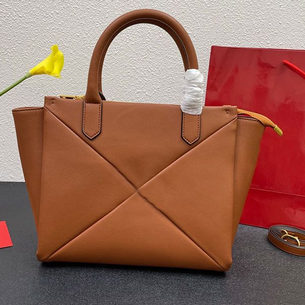 

rivet handbag totes women crossbody bags genuine leather removable shoulder strap vintage studs brass zipper closure inside fashion letter p