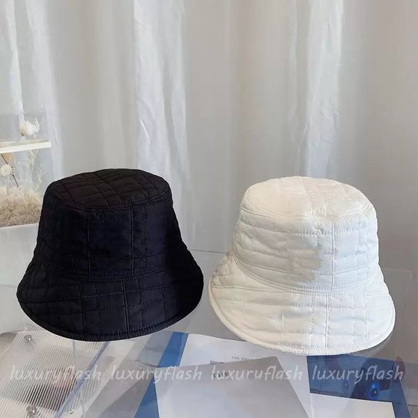 Fashion Designer Luxury maschile da donna Cappello da cappello da tanello Casquet Fisherman Wild Fashions Cap Cap Autumn e inverno caldo e tempo libero