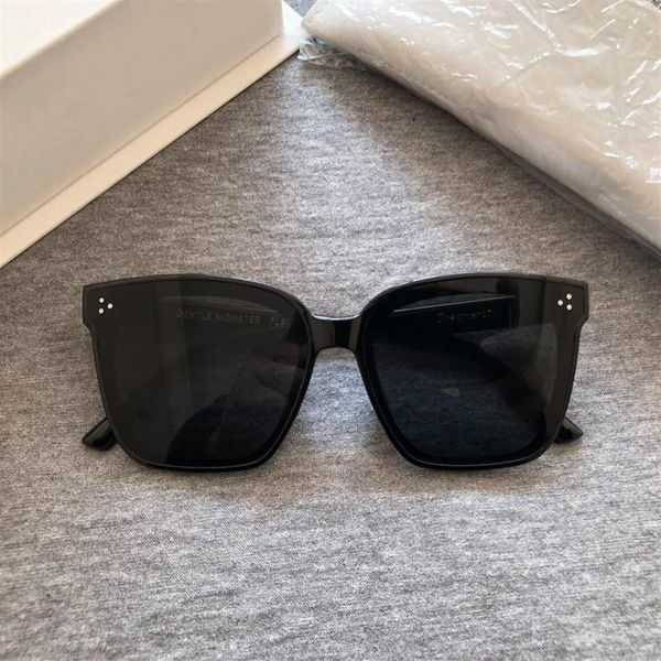 

whole-g2020 brand new women star sunglasses classic square frame sun glasses fashion men luxury sunglasses d172378, White;black