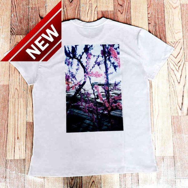 

50% off discount of god essentials season feel 7 double line flower trend loose fog high street short sleeve t-shirt, White;black