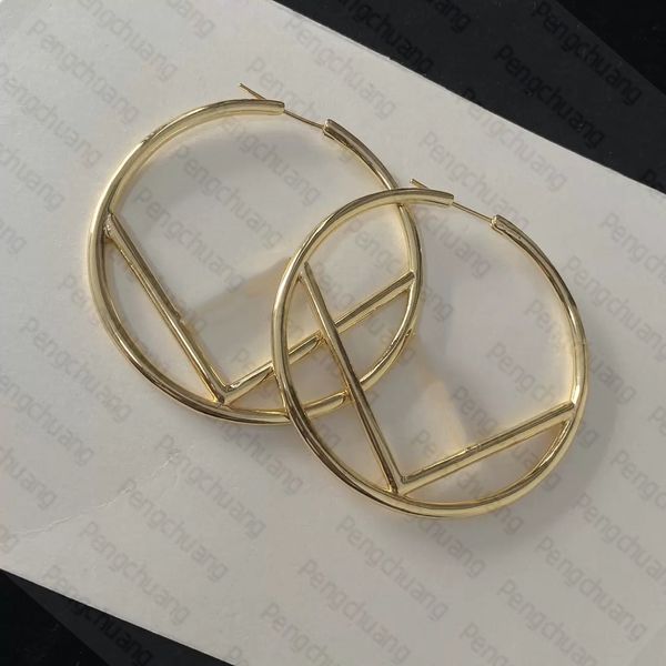 

Circle Luxury Earrings For Woman Designer Earring Classic Brand Stud Earring High Quality Fashion Hoop Huggie