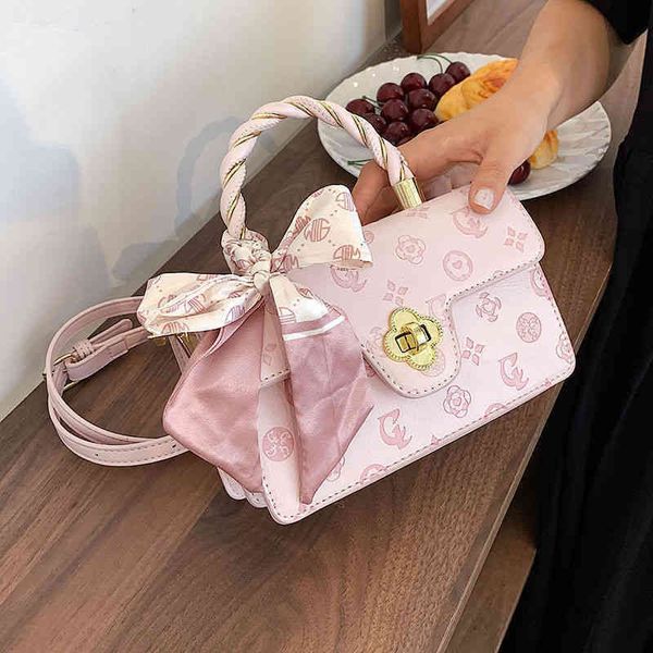 

58% off online factory clearance wanghong niche fashion hand-held foreign style versatile one shoulder small square bag