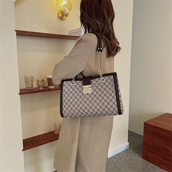 

winter fashion tote versatile casual one armpit 75% off wholesale sale