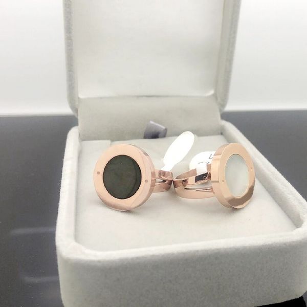 Anello in stile Europa America Uomo Donna Donna Acciaio inossidabile Placcato oro rosa 18 carati Inciso B Lettera Impostazione Madreperla Anelli per amanti dell'agata