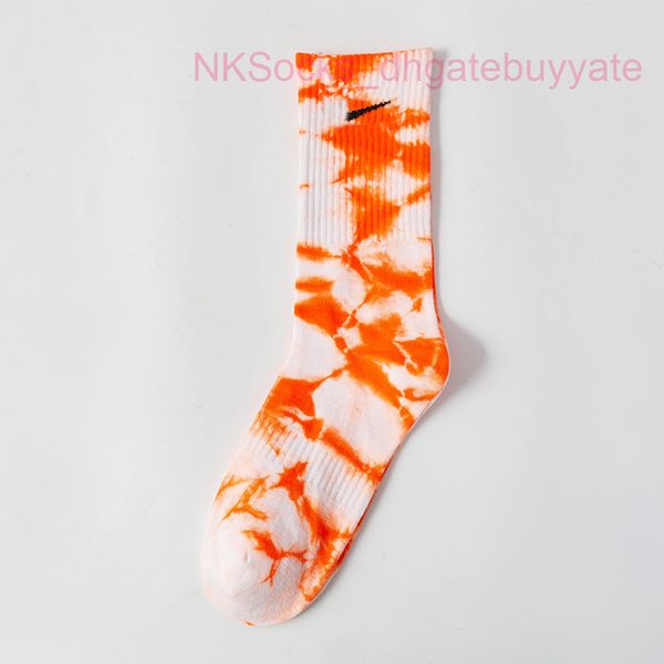 

classic men's fashion tie dyed socks hook brand men women long cotton sports high candy colour middle tube moisture absorption sock lux, Black