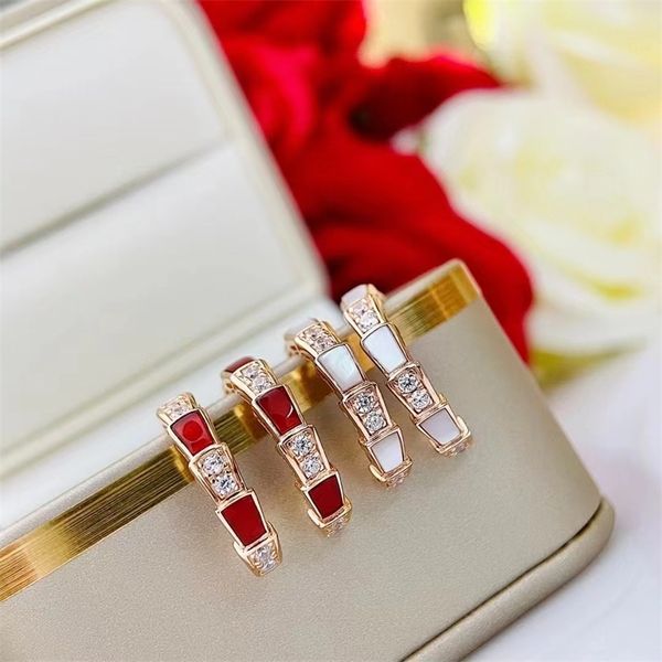 

europe's new 925 sterling silver snake bone-shaped white shell fashion earrings ladies personality luxury brand party jewelry, Golden