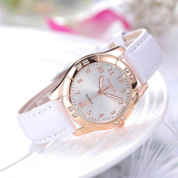 

korean fashion trend student watch waterproof belt casual diamond luminous quartz women's watch, Slivery;golden