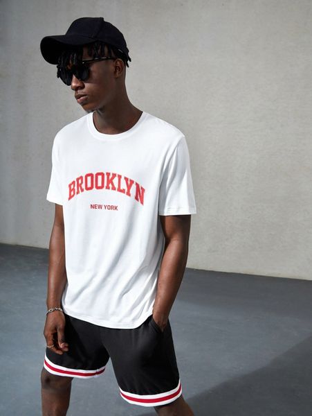 

men letter graphic tee & striped trim shorts a40i#, Gray