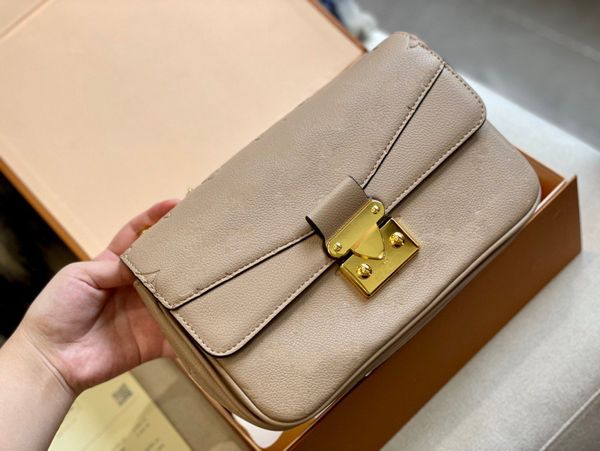 Moda Klasik Lüks Tasarımcı Çanta Çantası Orijinal Deri Çantalar Omuz Çanta Debriyaj Tote Messenger Alışveriş Çantası Toptan Kahverengi Black Beyaz