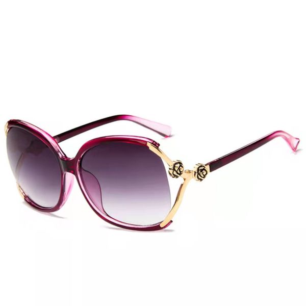 

2022 new women's fashion sunglasses large frame classic sunglasses, White;black
