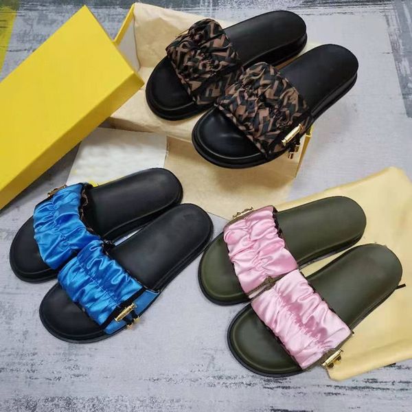 Chinelos de luxo Designer de luxo Letras de cetim dobram flor Sandálias Clássicas Moda Praia Casual Sapatos Femininos Qualidade Lazer Chinelos Tamanho Grande 35-42