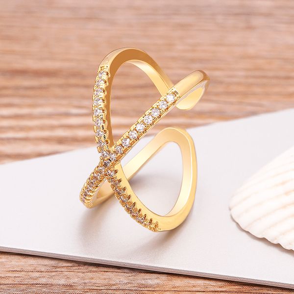 Luxus Kreuz X Form Frauen Verlobungsring Voll Gepflastert Zirkon Gold Farbe Eleganter Einfacher Schmuck Offener Verstellbarer Ring