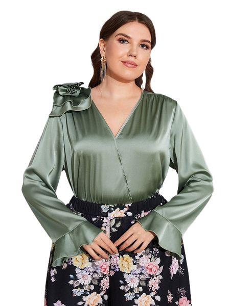 

plus flounce sleeve stereo flower overlap collar blouse c2wc#, Black