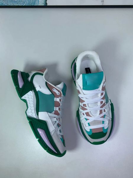 

men's and women's track and field 3.5 sneakers triple s black compare sneakers green fashion sneakers 18ss similar designer sizes