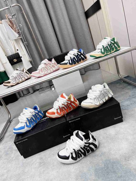 

2023 famous brand couple height increasing shoes men and women sports canvas shoe for girl boy classic luxury outdoor hiking sneakers wholes, Black