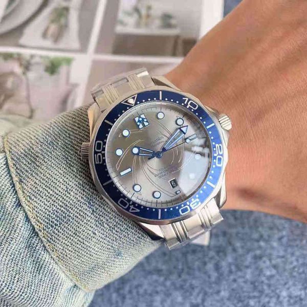 

website selling aa ome mechanical steel band hollow full-function men's seahorse watch, Slivery;brown