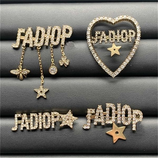 

2022 fashion 20% off designer d di new diamond brooch temperament little bee tassel five pointed star versatile jewelry, Gray