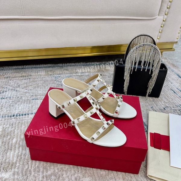 

2022 flip flops slippers women sandals mens fashion indoor shoes black rubber flats slipp yh211121