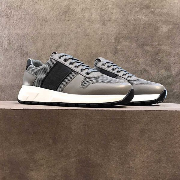 

luxurys designers men shoes prax 01 leather and technical fabric sneakers calfskin vintage mesh runner trainers with box 296, Black