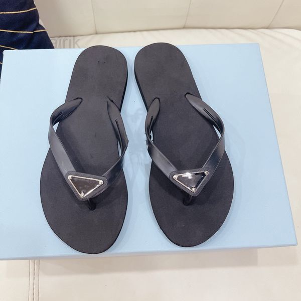 

2023 luxury women sandals designer shoes heels slippers wedge heel genuine leather party rubber buckle fashion back strap slipper, Black