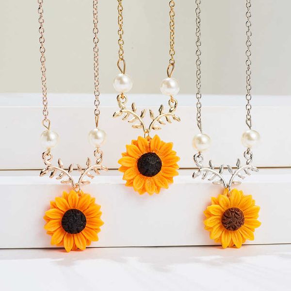 

fashion sunflower choker necklace 2022 women cute flower pearl pendant lady girls party jewelry accessories gift new charm, Silver