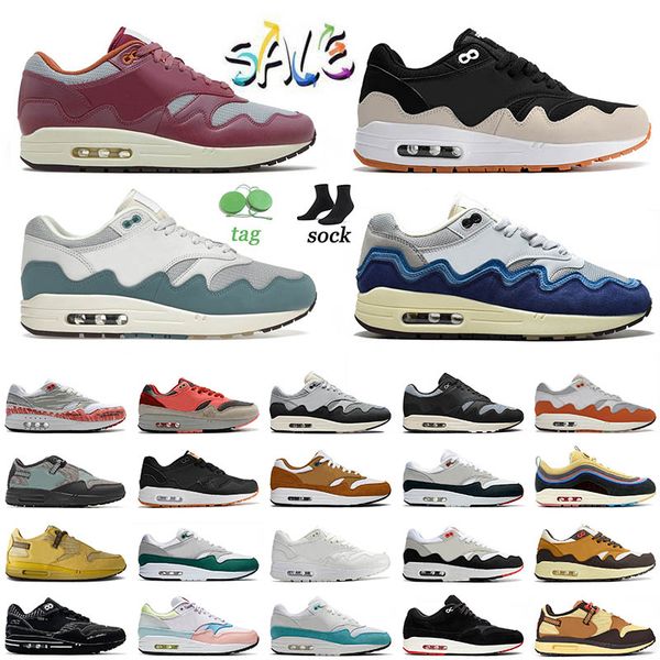 

2022 athletic 1 running shoes fashion patta grey black waves monarch cushion 87 university blue evergreen aura premium womens sneakers train, White;red