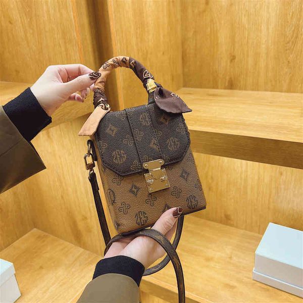 

factory outlet women's single shoulder bag fashion texture popular printed mobile phone foreign style portable messenger bag