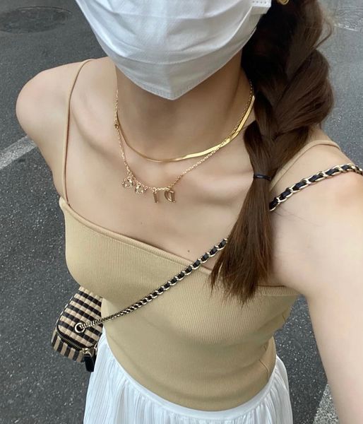 

new fashion designers 2022 ladies vintage noble necklaces jewelry, Silver