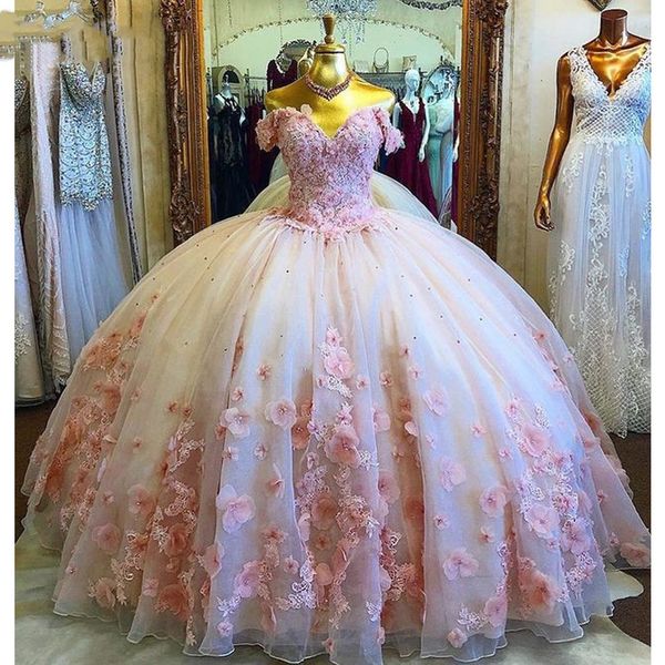 Rosa Quinceanera-Kleider, Ballkleid, 3D-Blumen, Prinzessin, Tüll, Festzugskleid, elegant, V-Ausschnitt, süßes 16-Kleid, Debütantin 15 Jahre