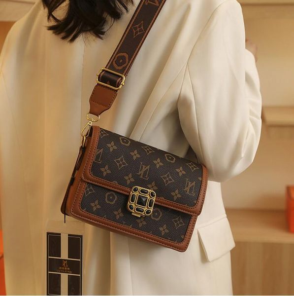 

wholesale factory ladies leathers shoulder bags high-quality poker printed handbag elegant flip-type contrast leather handbags retro old col