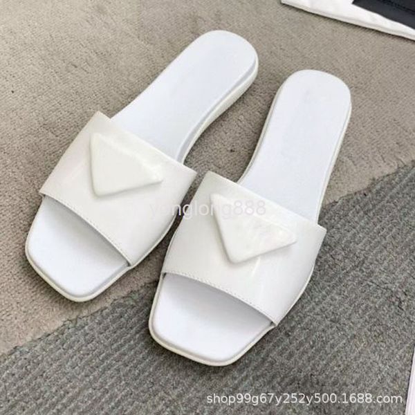 

slippers p's triangle shaped slippers, Black