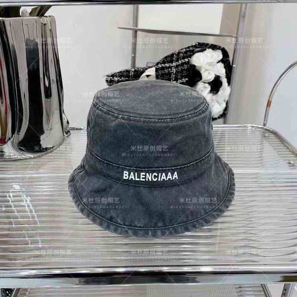 

designer balencaigass designers hat luxurys baseball hats caps family b's new 2022 spring and summer washed denim canvas three-dimensio, Blue;gray