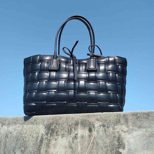 

tote women's large capacity soft bvbag leather woven hand-held one shoulder commuter europe and the united states 2022 new fashion high