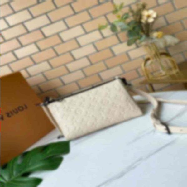

1 ggs lvs louiseity viutonitys louiss vuttonss gift bags pouches women shoulder this bag striking handbag soft diamond-shaped holiday a oaus, Brown;gray