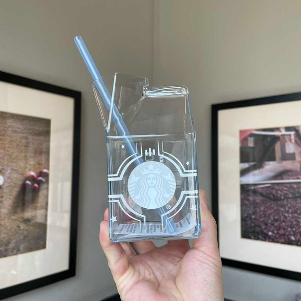 

2021 starbucks environmental protection gradient milk box glass straw cup water cup 480ml