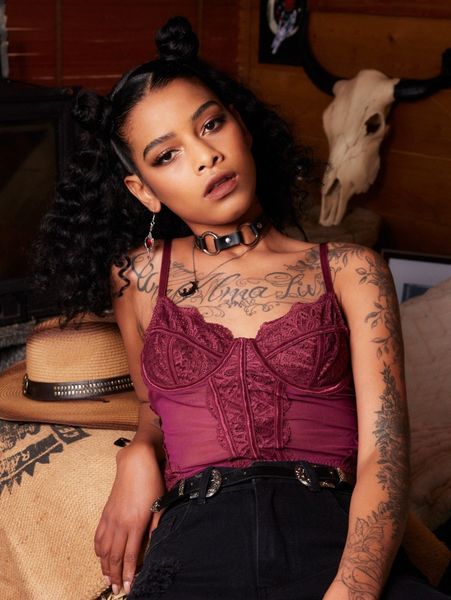 

romwe lace trim push up bra v43x#, Black;red