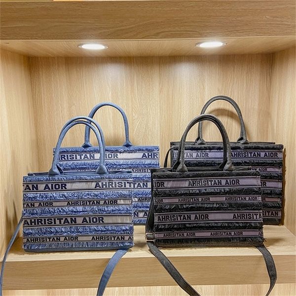 

new simple fashion large capacity single messenger red canvas tote women's clearance outlet sale