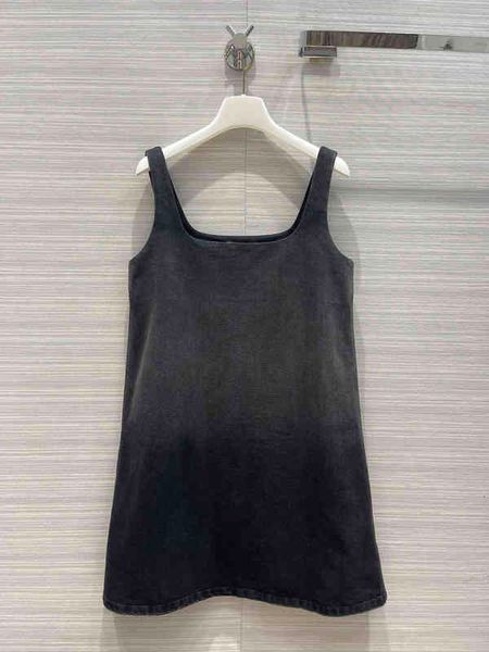 

casual dresses high version hard goods summer and autumn products triangle smoke black a-shaped vest denim skirt women, Black;gray
