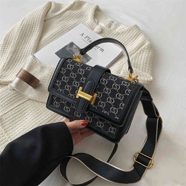 

female autumn and winter new fashion portable small square texture women's single messenger clearance outlet sale